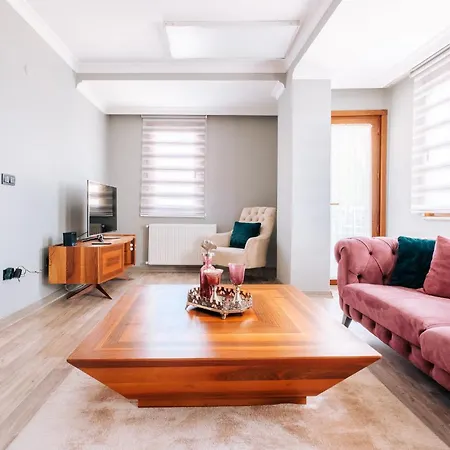 Apartament Huge Duplex Flat W Terrace Near Bilgi University *