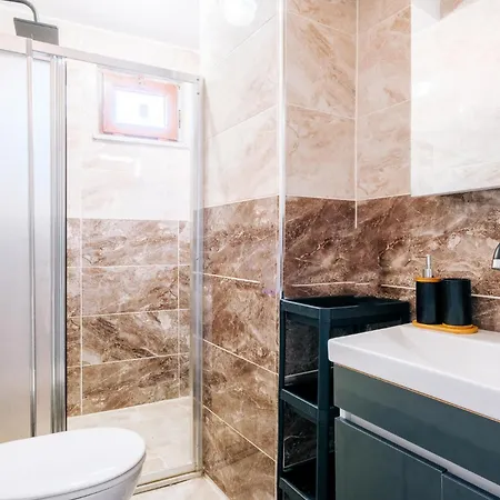 Διαμέρισμα Huge Duplex Flat W Terrace Near Bilgi University *